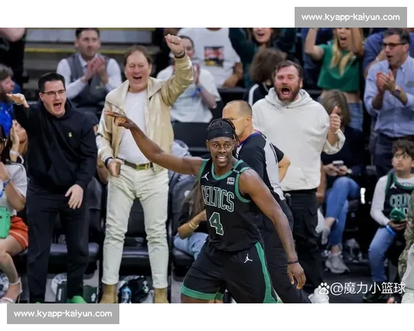 塔图姆 40+31 创总决赛纪录！力压哈利伯顿夺 FMVP，赛后炮轰裁判引发争议