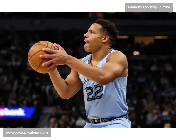 短臂神射手!杜林盛赞贝恩为顶级得分手 短臂神射手!杜林盛赞贝恩为顶级得分手